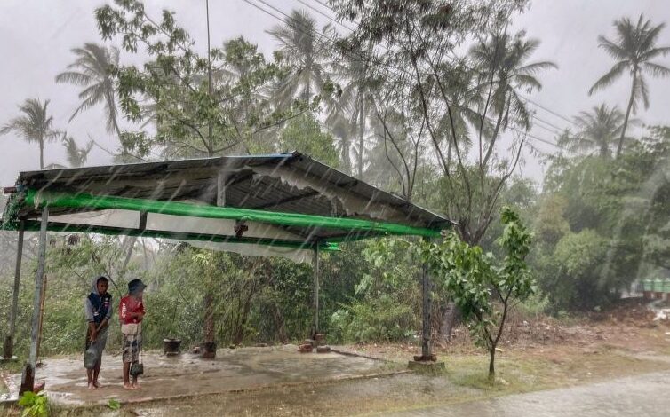 South Asia: A Powerful Cyclone Has Hit The Coastlines Of Bangladesh And Myanmar.