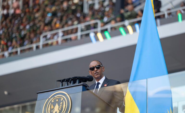 Paul Kagame yarahiriye  gukomeza kuyobora Urwanda